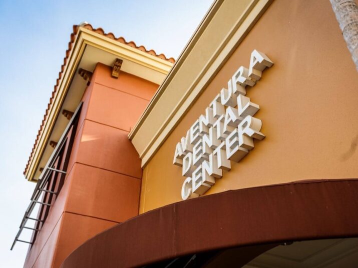 Aventura Dental Center building exterior